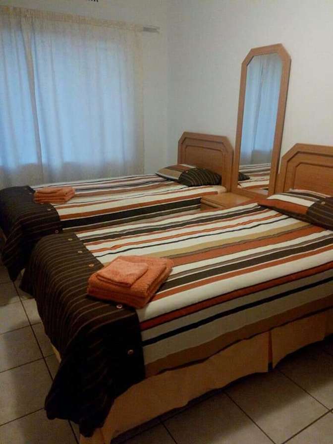Porschè's room