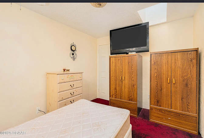 Nicollas's room