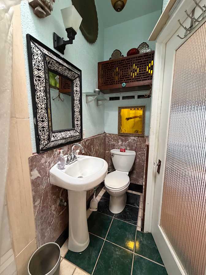 Eric's room