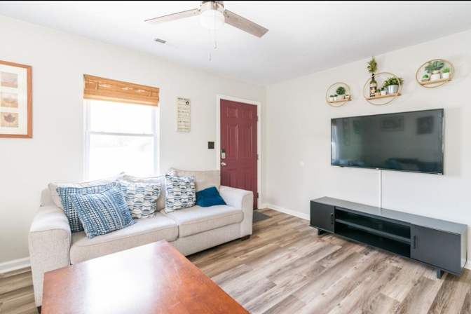 PadSplit's room