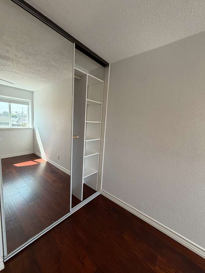 gloria's room