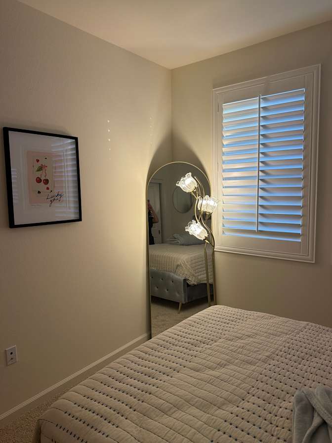 Valerie Castro's room