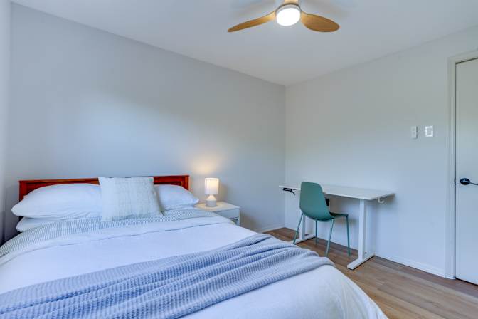 Stephanie's room