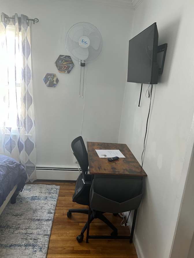 Jacklyn Stephens's room