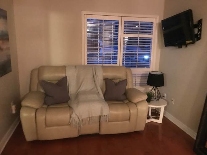 Shelly-Ann Green's room
