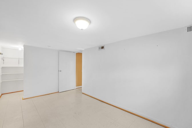 Geoffrey's room