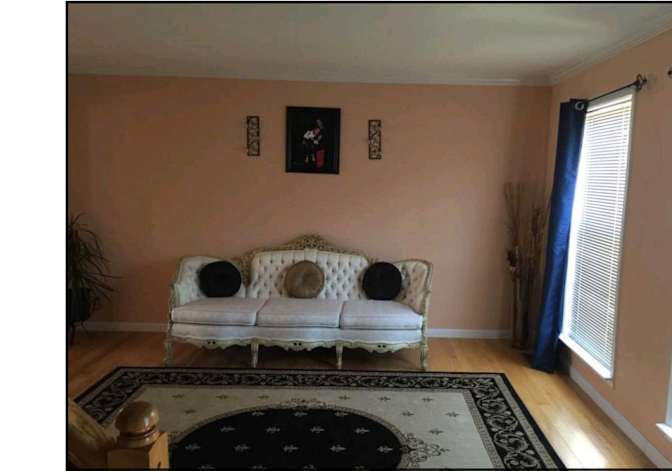 Max's room