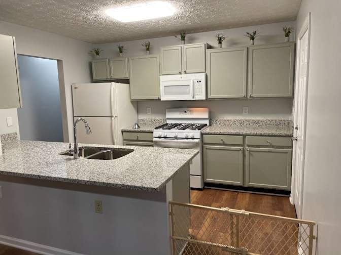 A S LaneZ Properties LLC's room