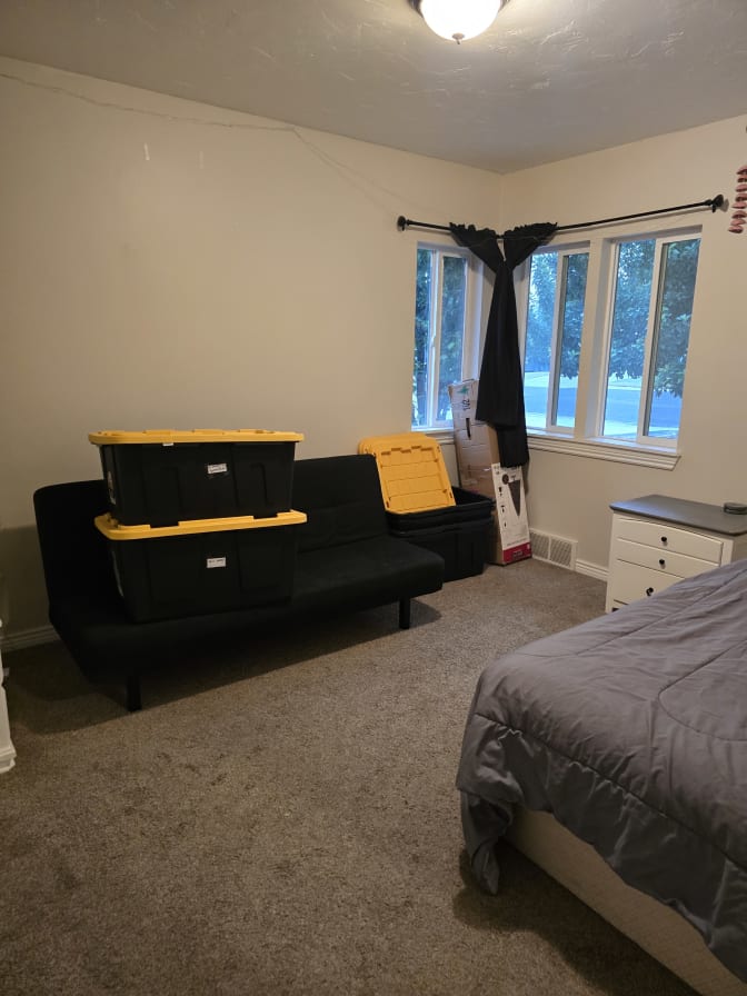 Lorena's room