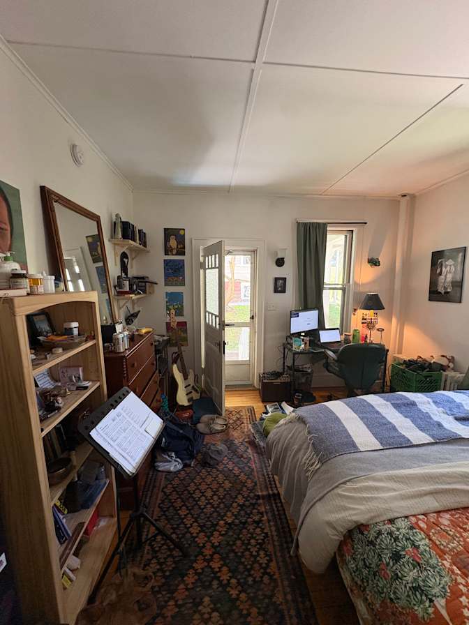 Francesca's room