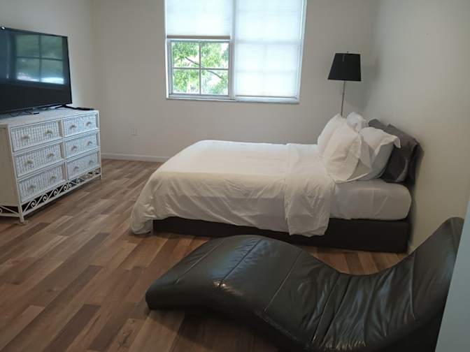 Ernesto's room