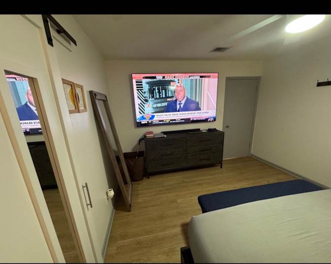 Anastasios Kritikakis's room