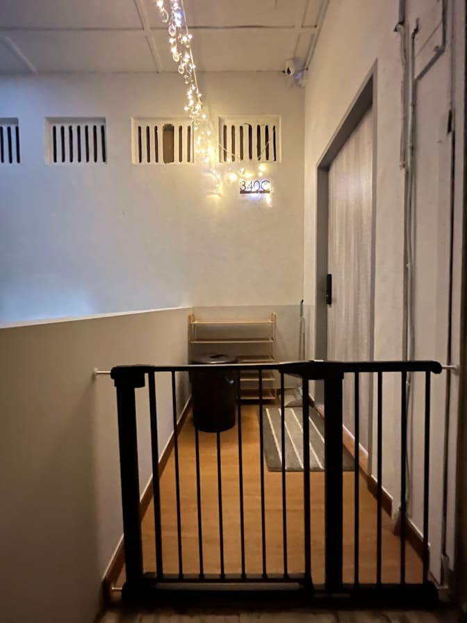 Aaron Woo Soon Yee's room