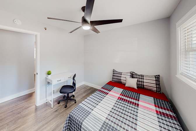 PadSplit's room