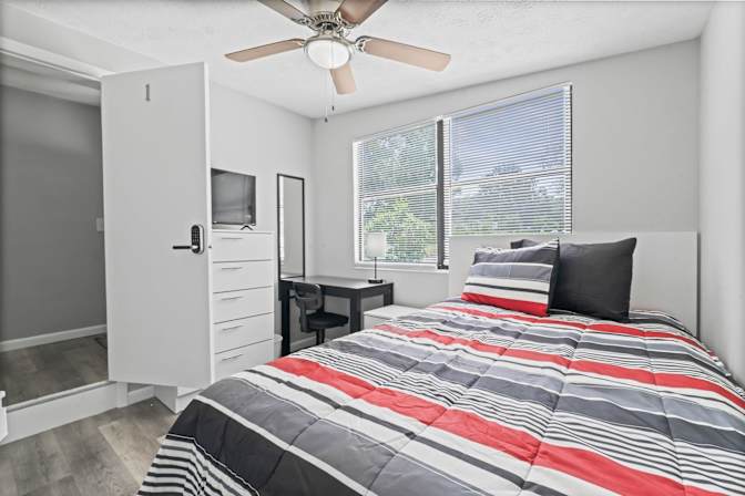 PadSplit's room