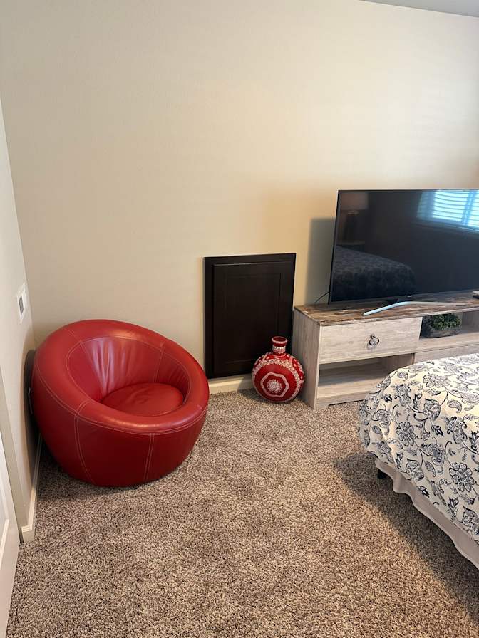 Krikor's room