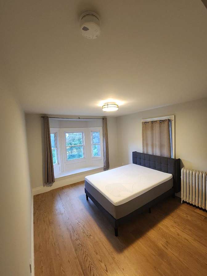 Bill's room