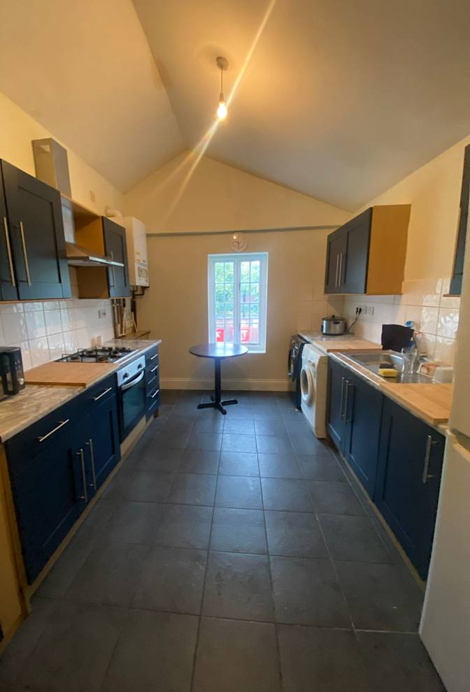 Upper Residence Property Ltd.'s room