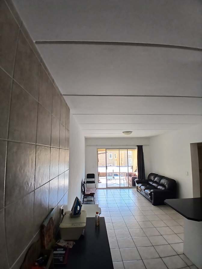 Zero Bruru's room