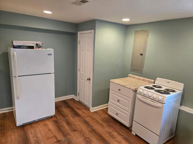 Archlanding LLC's room
