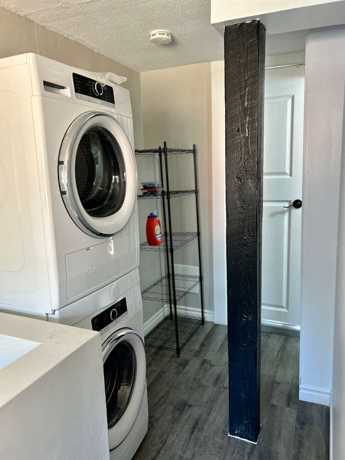 Tariq Rasheed's room