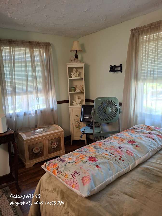 Dianna's room
