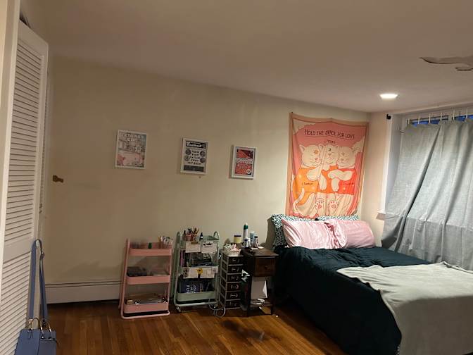 Kortni Baughman's room