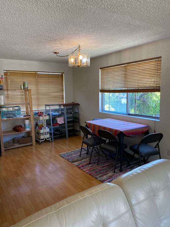 Su's room