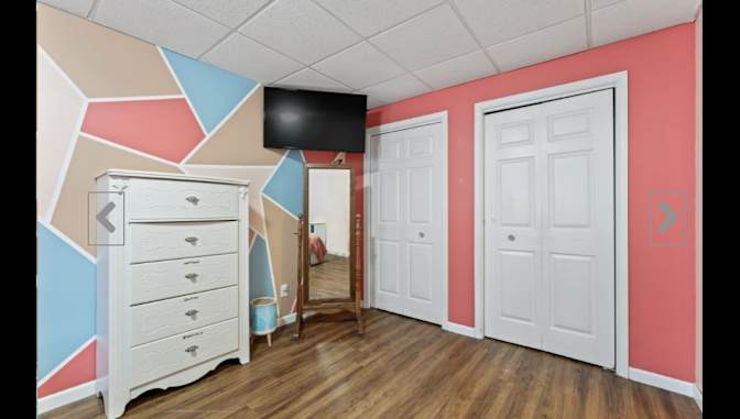 Jennifer's room