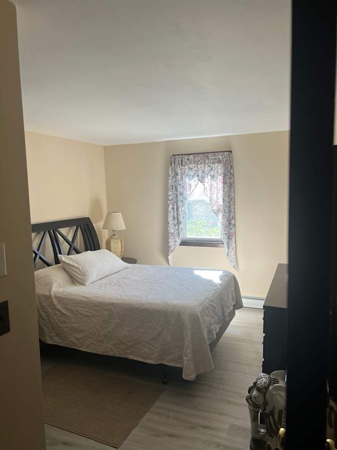 Stan Defreese's room