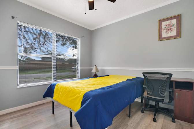 PadSplit's room