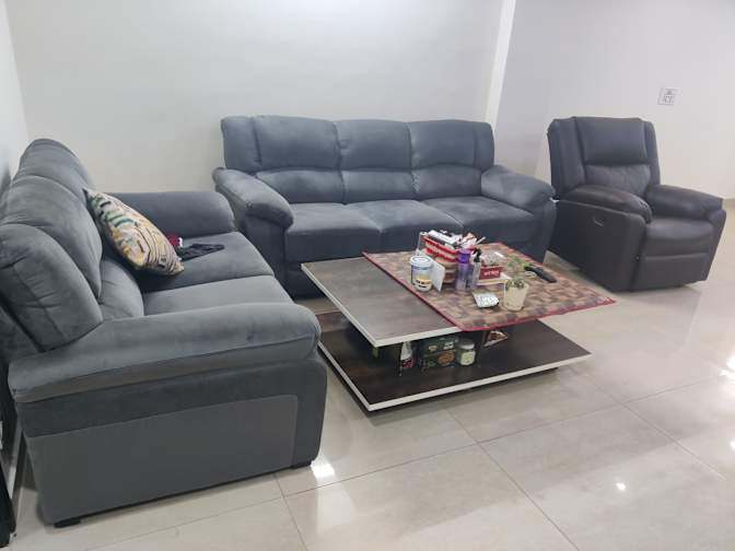 Narendra dwivedi's room