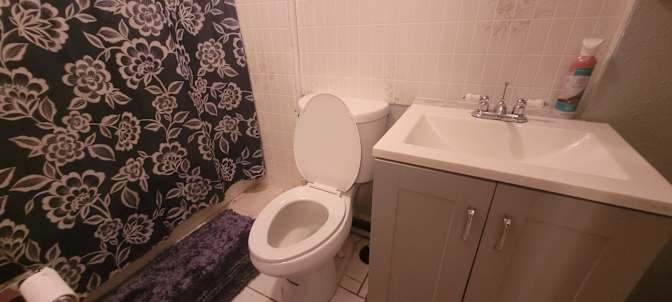 Cozy Home Away Rentals's room