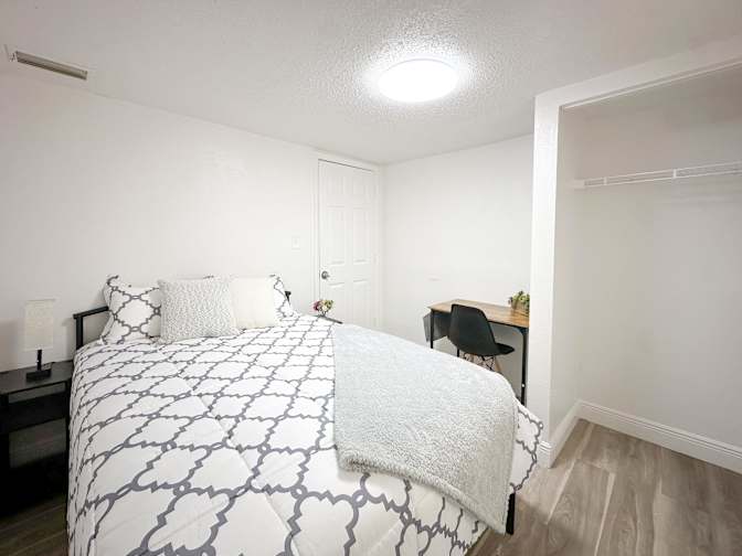 PadSplit's room