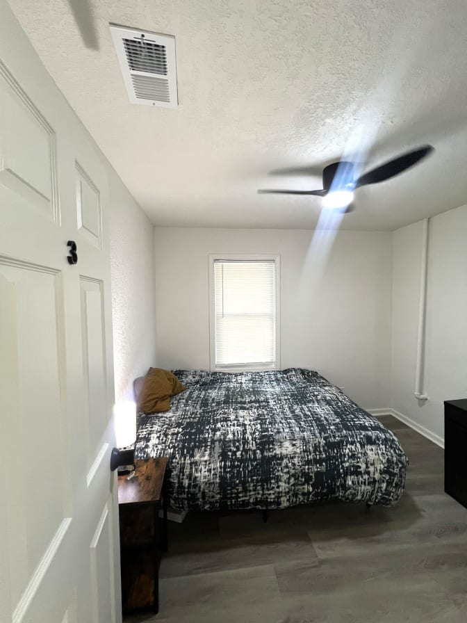 PadSplit's room