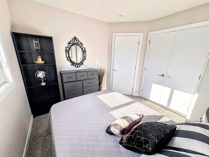 Gigi's room