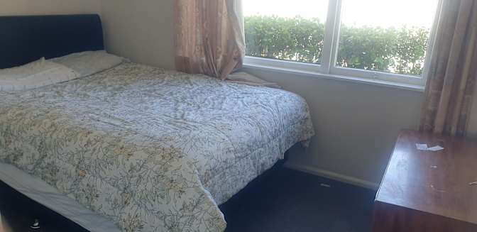 Emmanuel Chakwizira's room