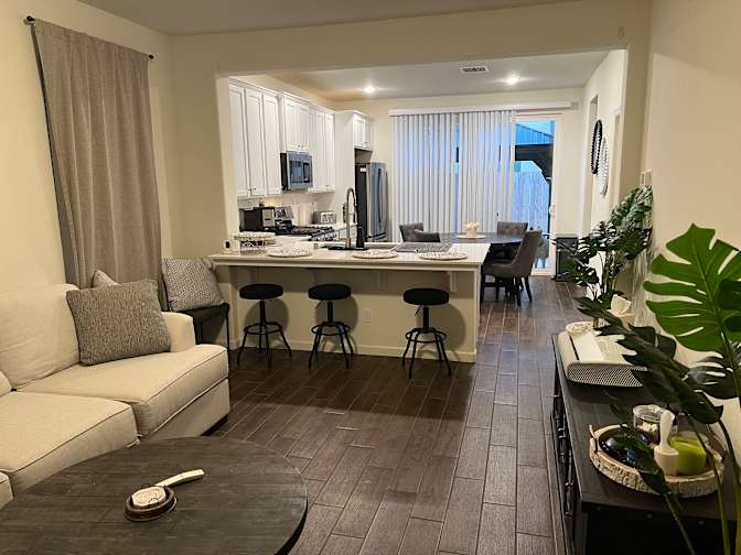 Jasmin Gonzalez's room