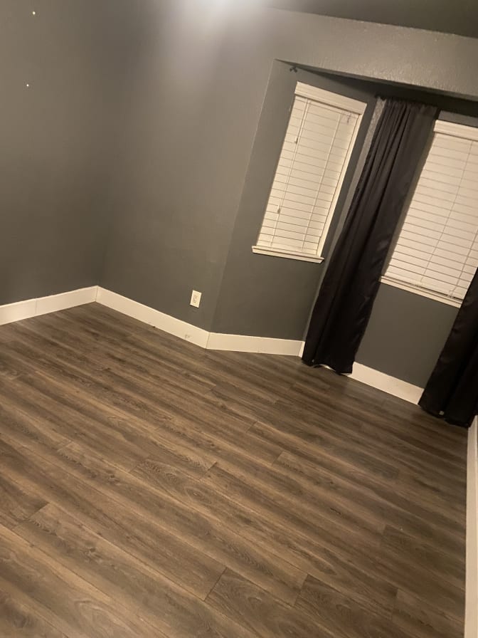 Stephanie's room