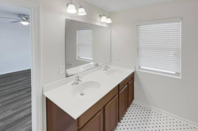 Alcove Rooms's room