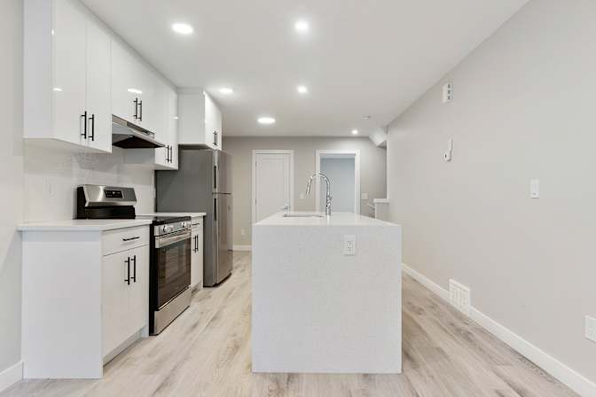 Emerald properties's room