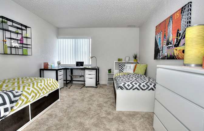 Valeria Olivares's room