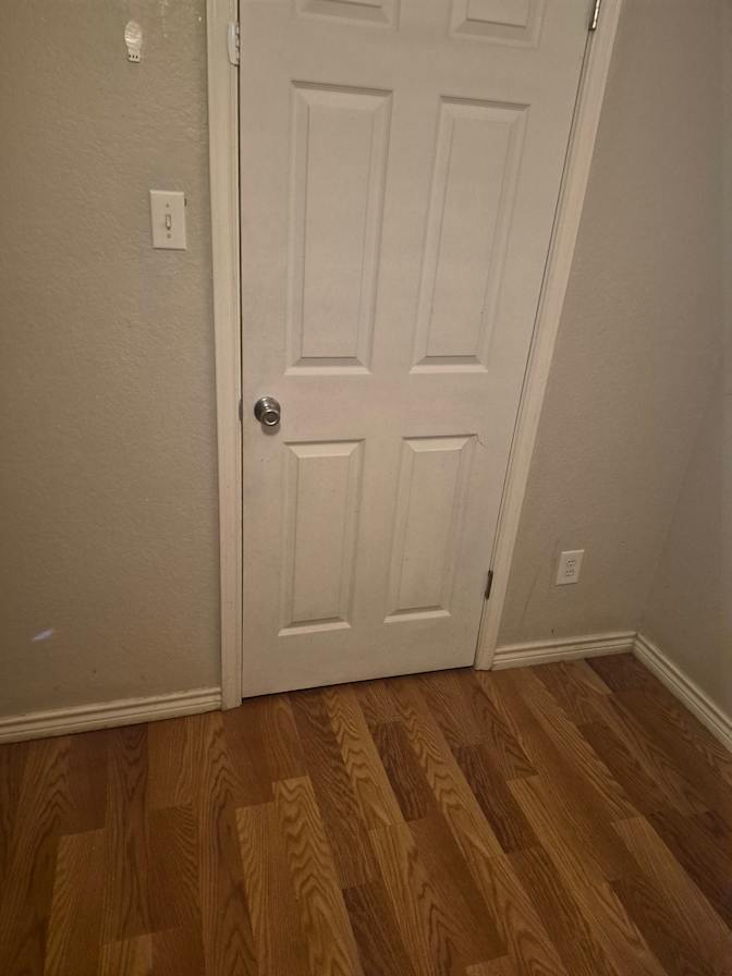 Greg's room