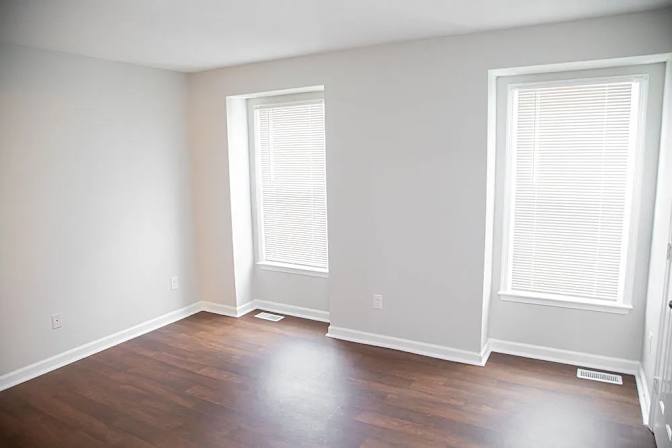 Alcove Rooms's room