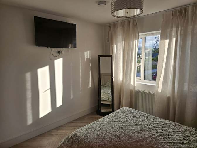 palenjady JUGDEWO's room