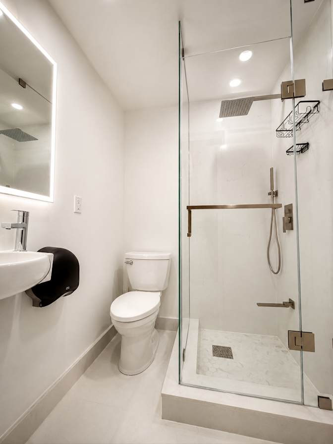 Caroline's room