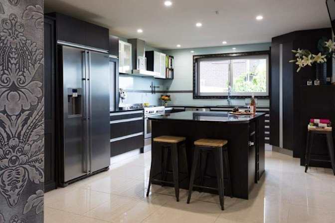 Lisa's room