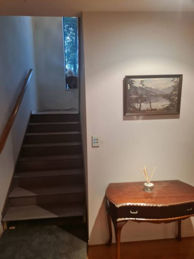 john's room