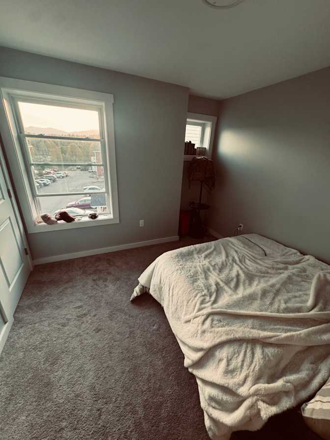 Alena's room