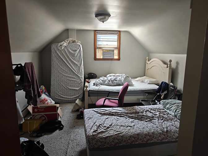 Edwin's room